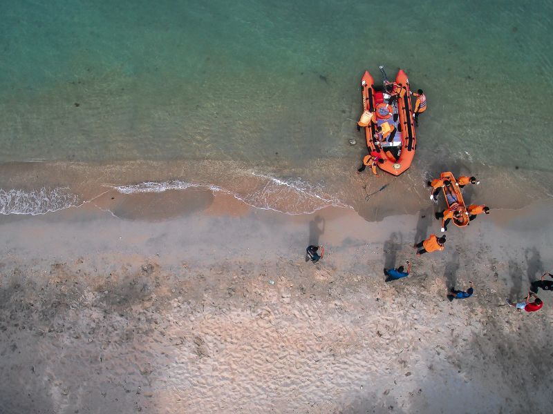 drone photo of life boats